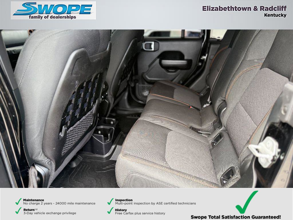 Certified 2021 Jeep Gladiator Mojave w/ Cold Weather Group image 16