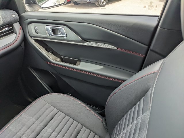 New 2026 Ford Explorer ST-Line w/ Premium Package RWD image 17