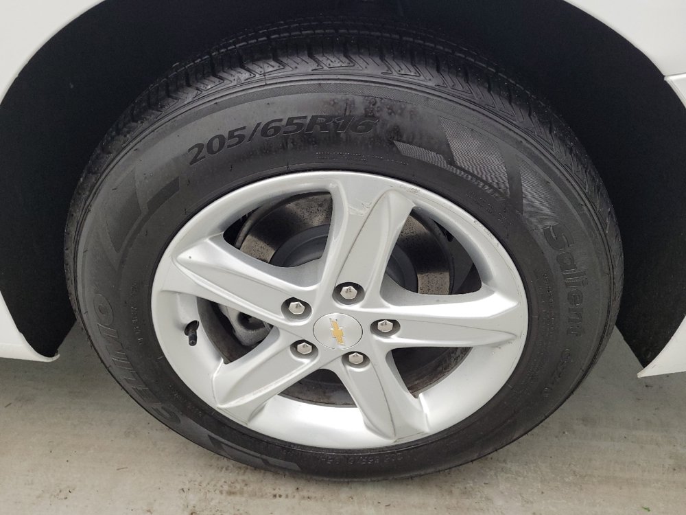Used 2024 Chevrolet Malibu LT FWD image 31