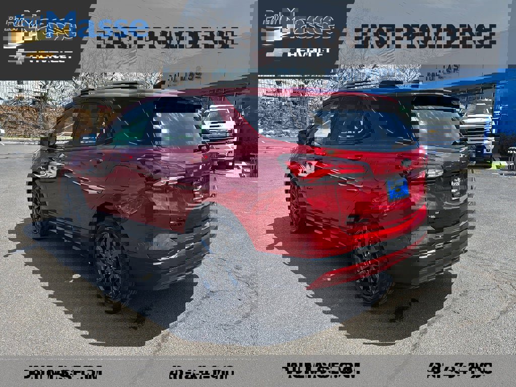 Used 2023 Chevrolet Equinox RS w/ RS Leather Package image 5