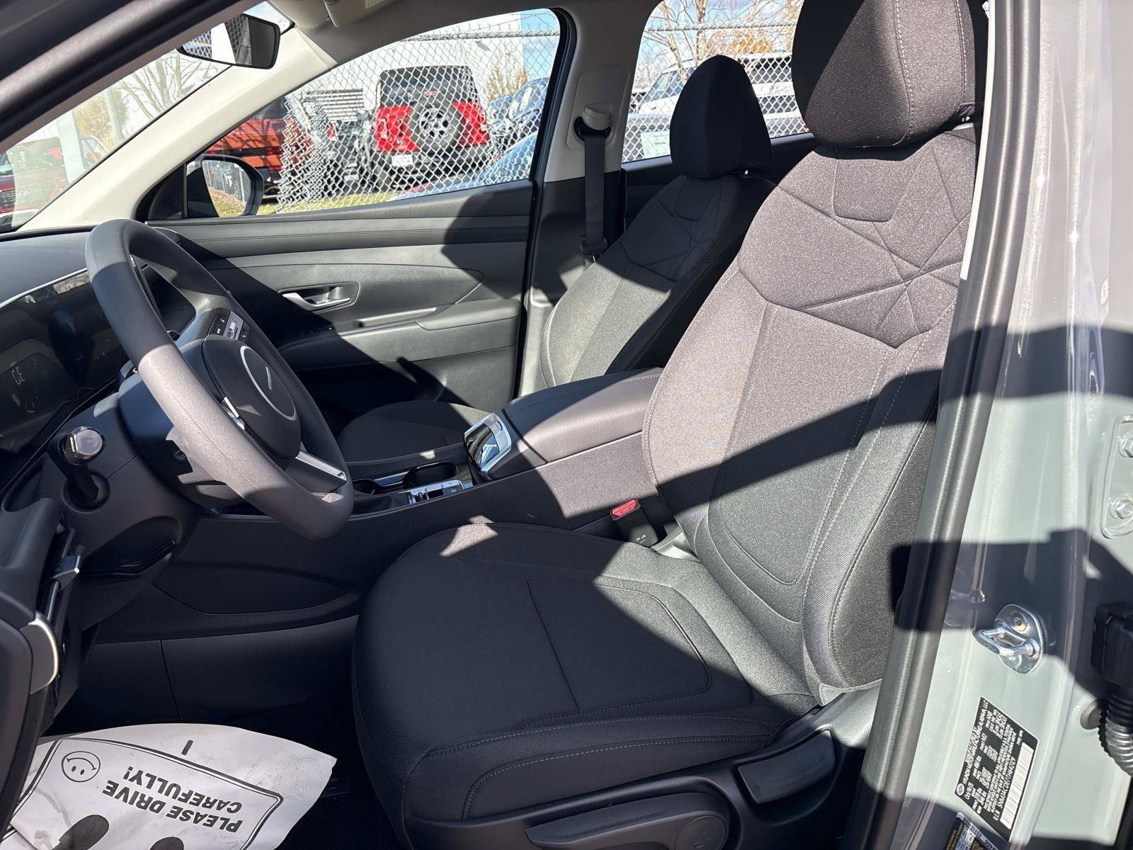 Used 2026 Hyundai Tucson SE AWD/4WD image 26
