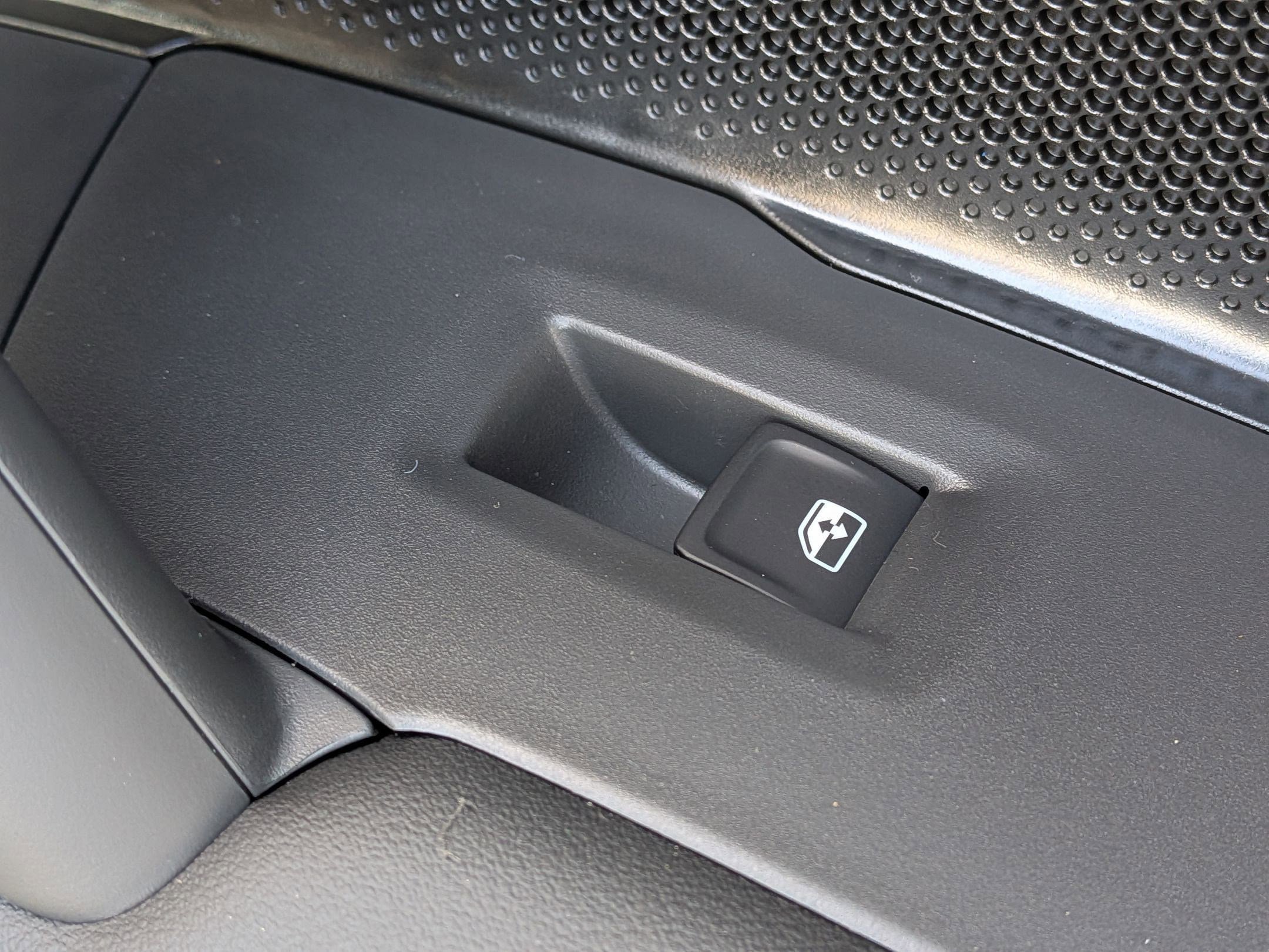 New 2026 Volkswagen Tiguan S AWD/4WD image 33