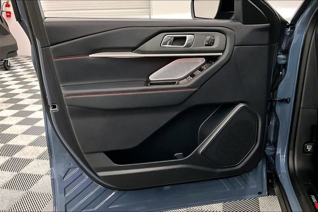Used 2025 Ford Explorer ST w/ Sun And Sound Package image 19