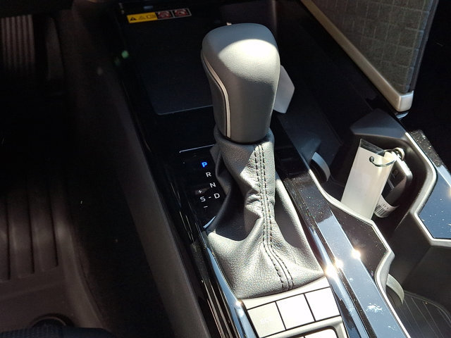 Used 2026 Toyota Camry XLE w/ Premium Plus Package image 16