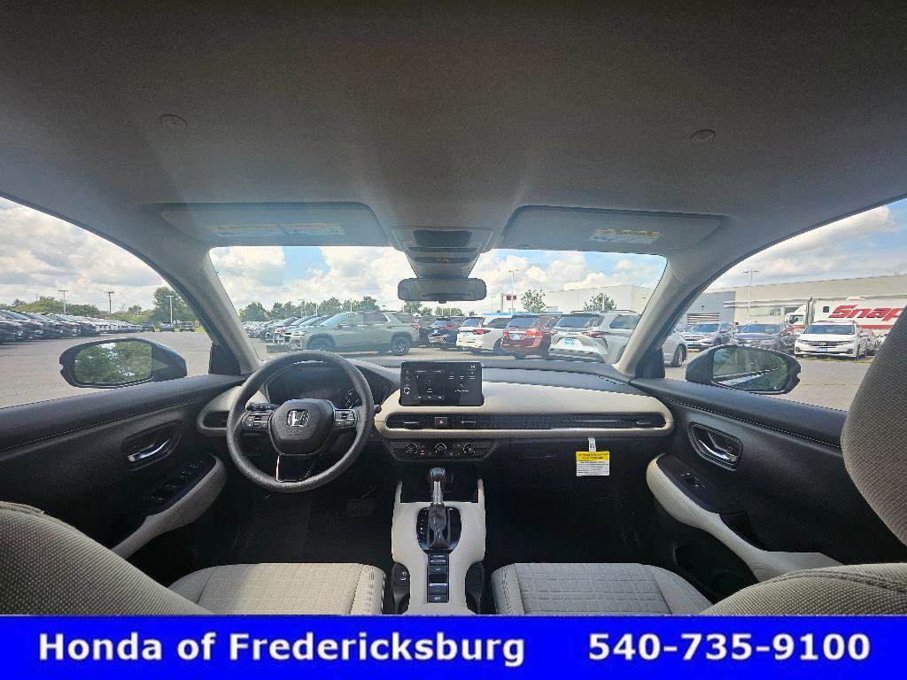 Certified 2026 Honda HR-V LX image 40