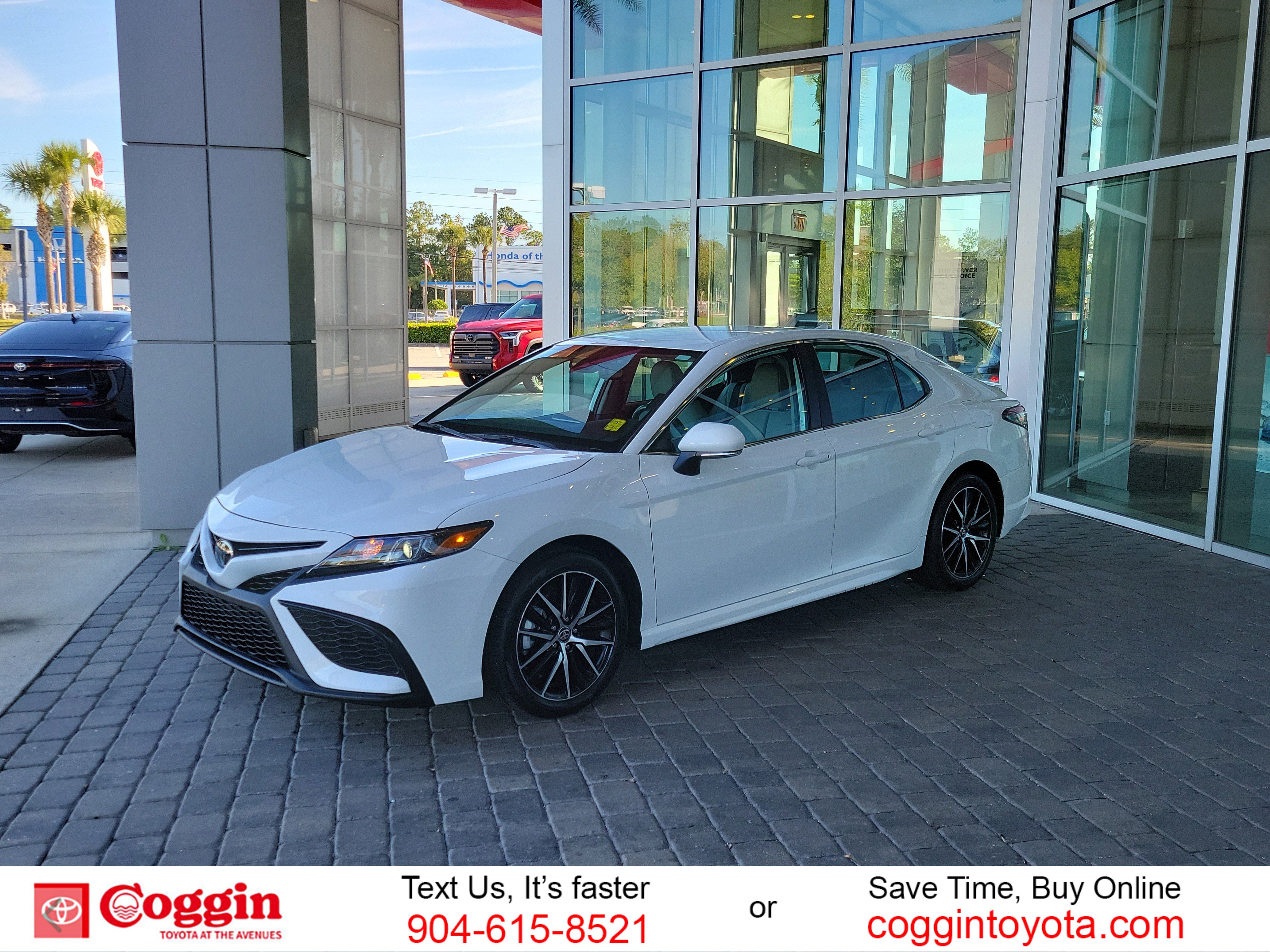 Used 2023 Toyota Camry SE