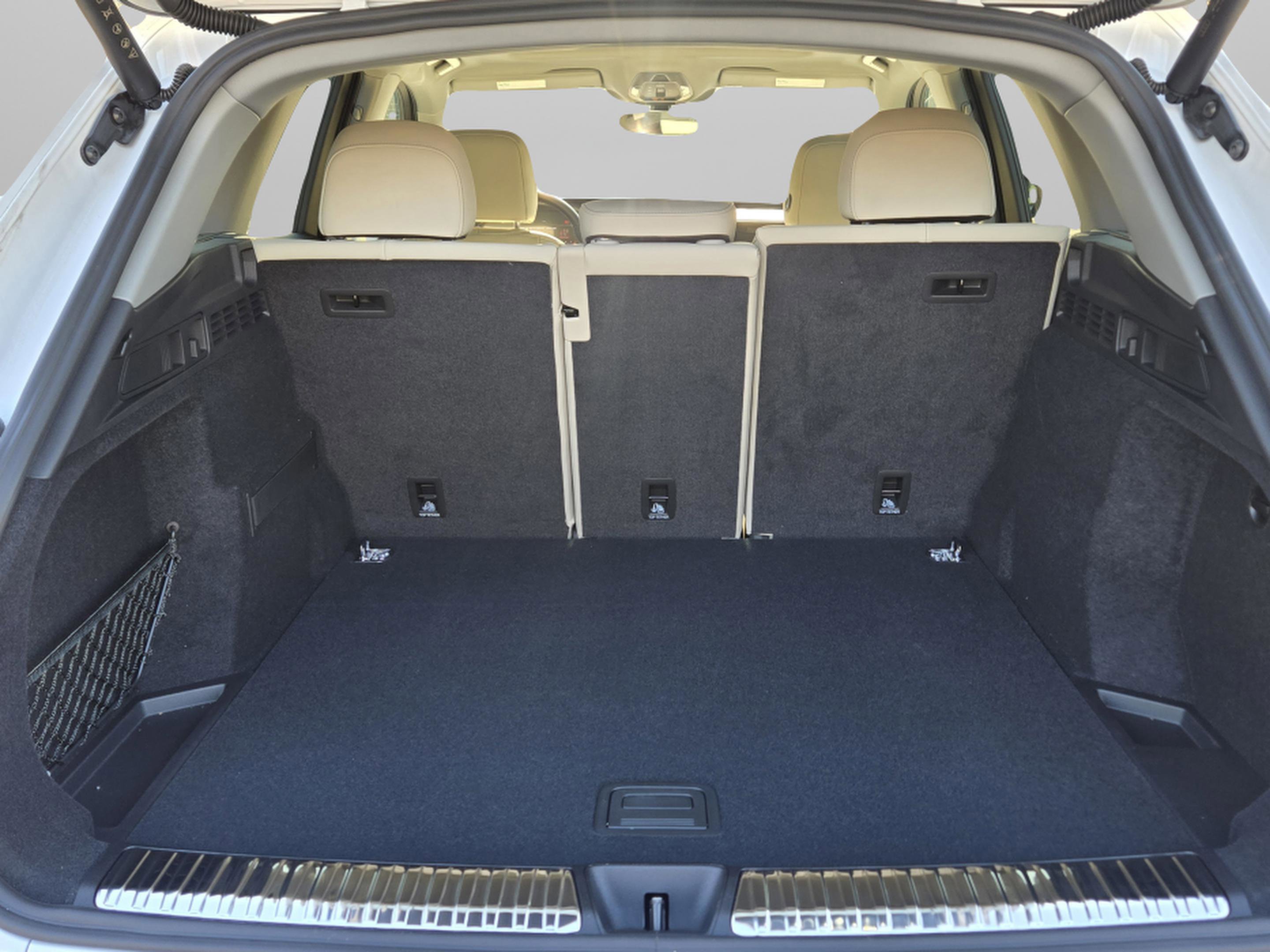 New 2025 Audi Q5 Premium image 16