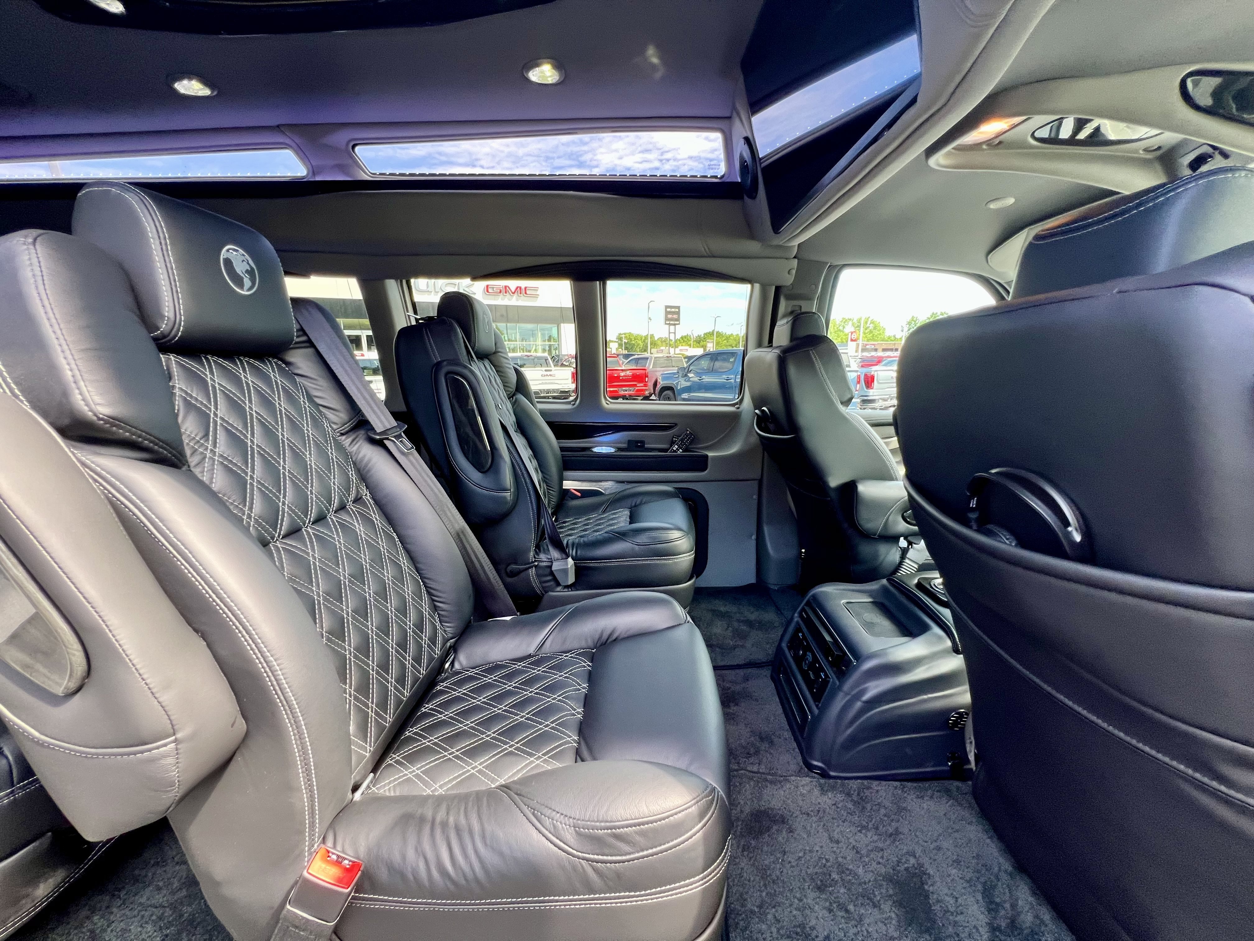 New 2026 GMC Savana 2500 Extended w/ Driver Convenience Package RWD image 27