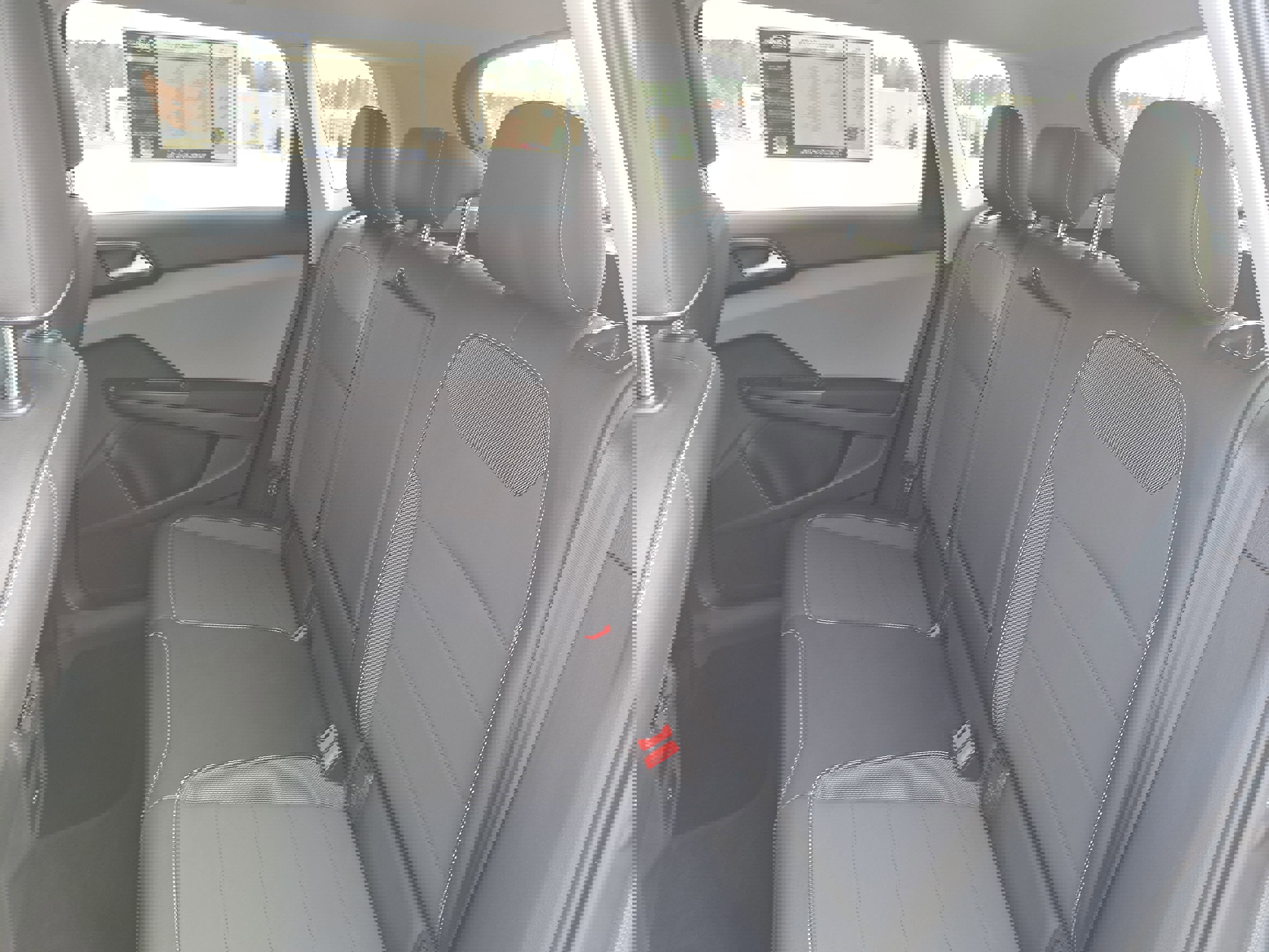 Certified 2023 Volkswagen Taos SE image 13