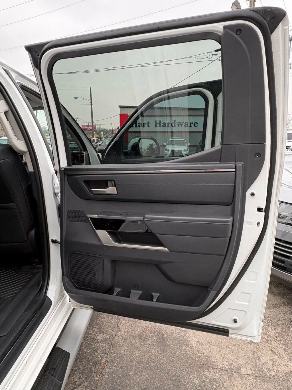 Used 2022 Toyota Tundra Limited image 20