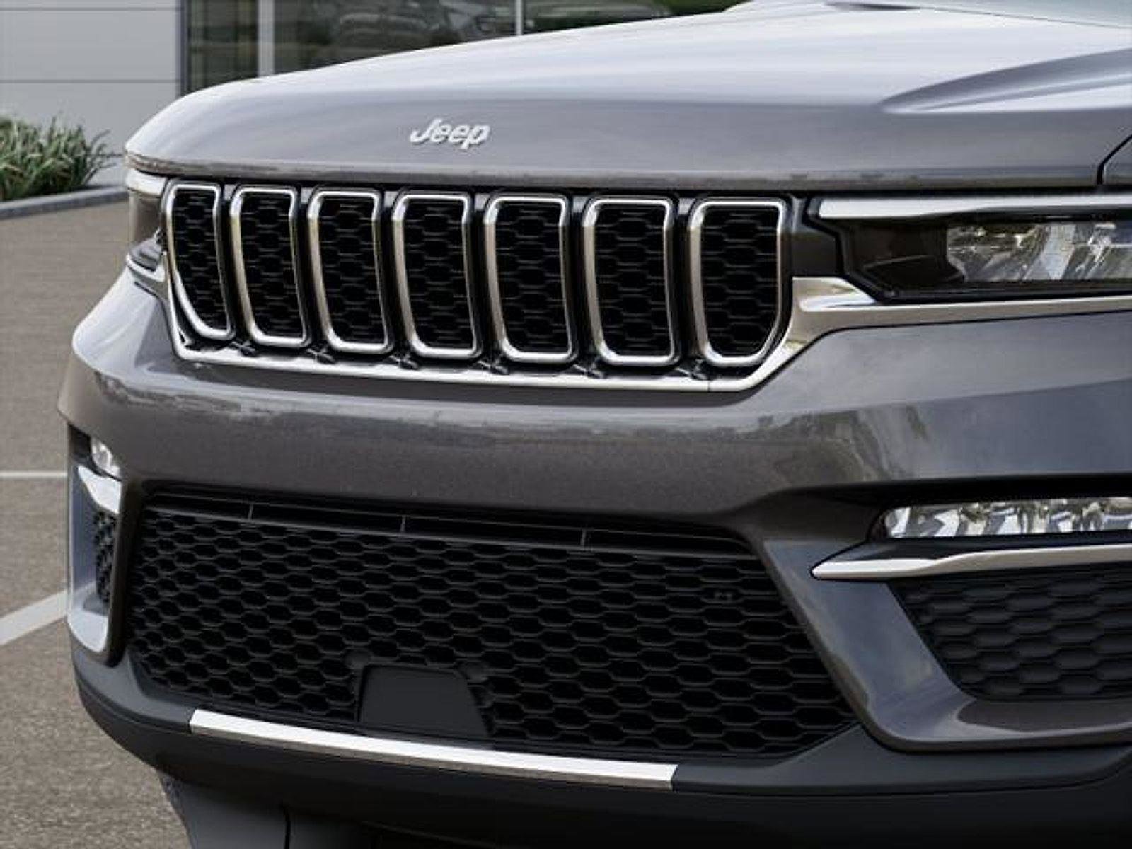 New 2025 Jeep Grand Cherokee Limited w/ MOPAR Finishing Package image 12