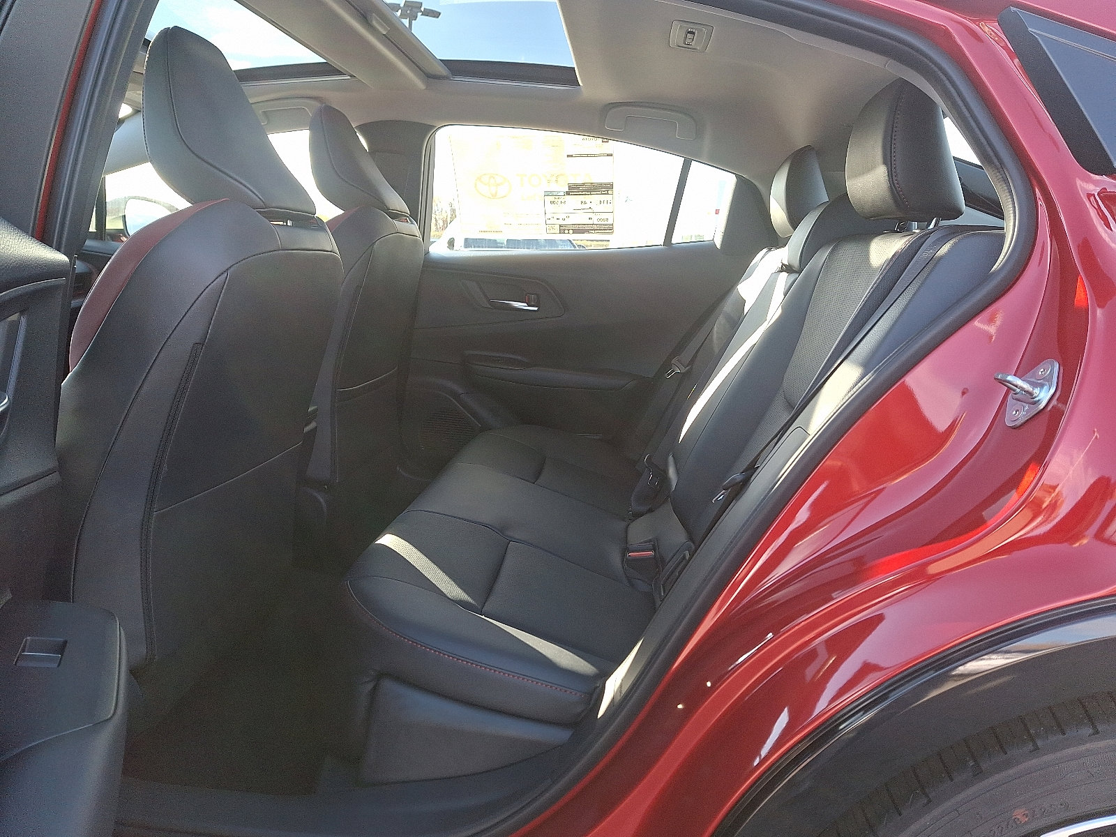 New 2026 Toyota Prius Plug-In Hybrid image 10