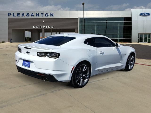 Used 2022 Chevrolet Camaro LT w/ RS Package RWD image 5
