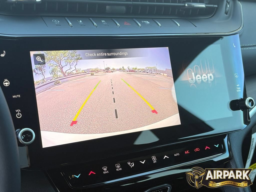 New 2026 Jeep Grand Cherokee Altitude AWD/4WD image 21