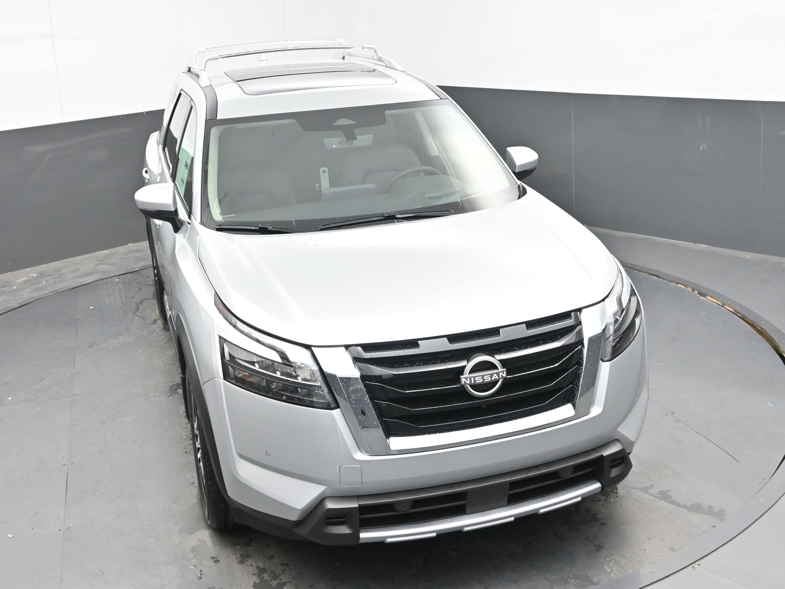 New 2025 Nissan Pathfinder Platinum w/ Cargo Package image 33
