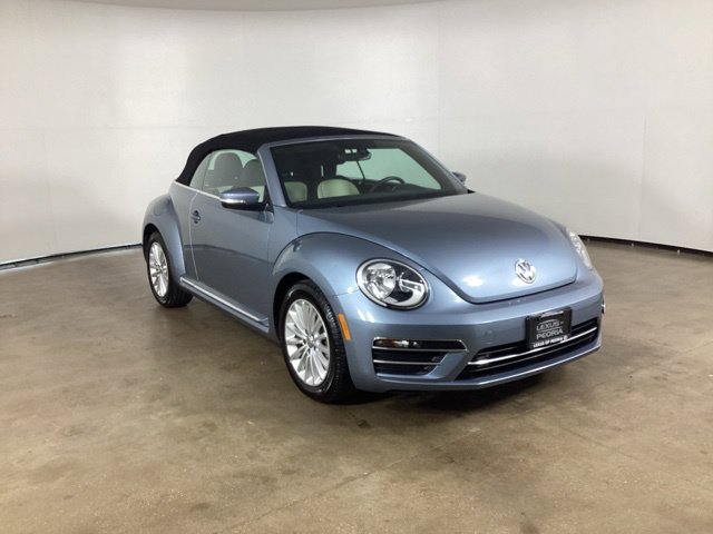 Used 2019 Volkswagen Beetle 2.0T SE FWD image 3