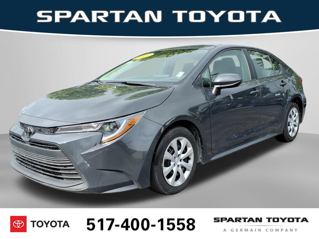 Used 2024 Toyota Corolla LE FWD image 1