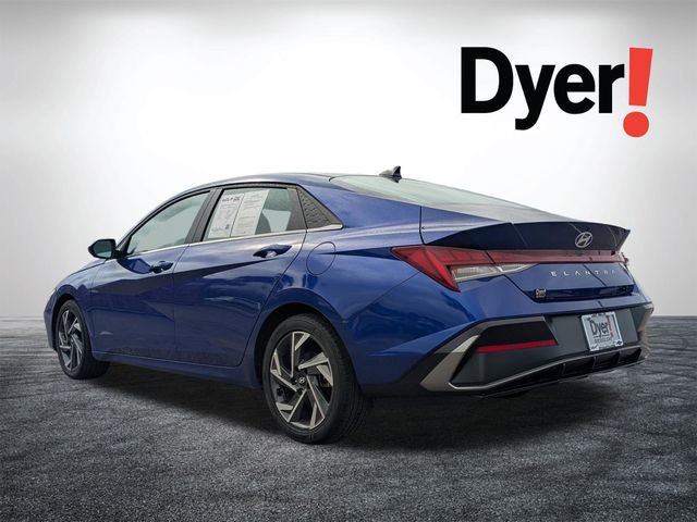 Used 2025 Hyundai Elantra SEL FWD image 6