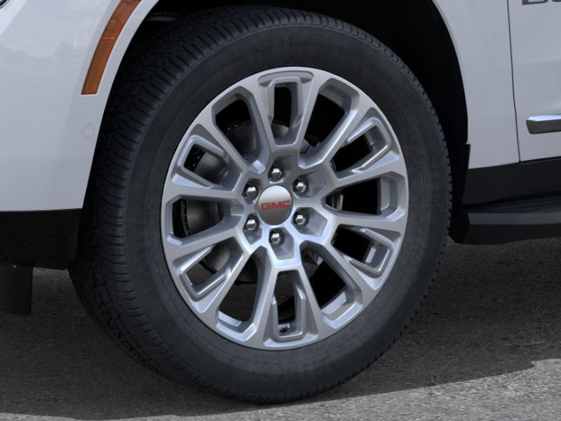New 2026 GMC Yukon Denali w/ LPO, Floor Liner Package AWD/4WD image 9