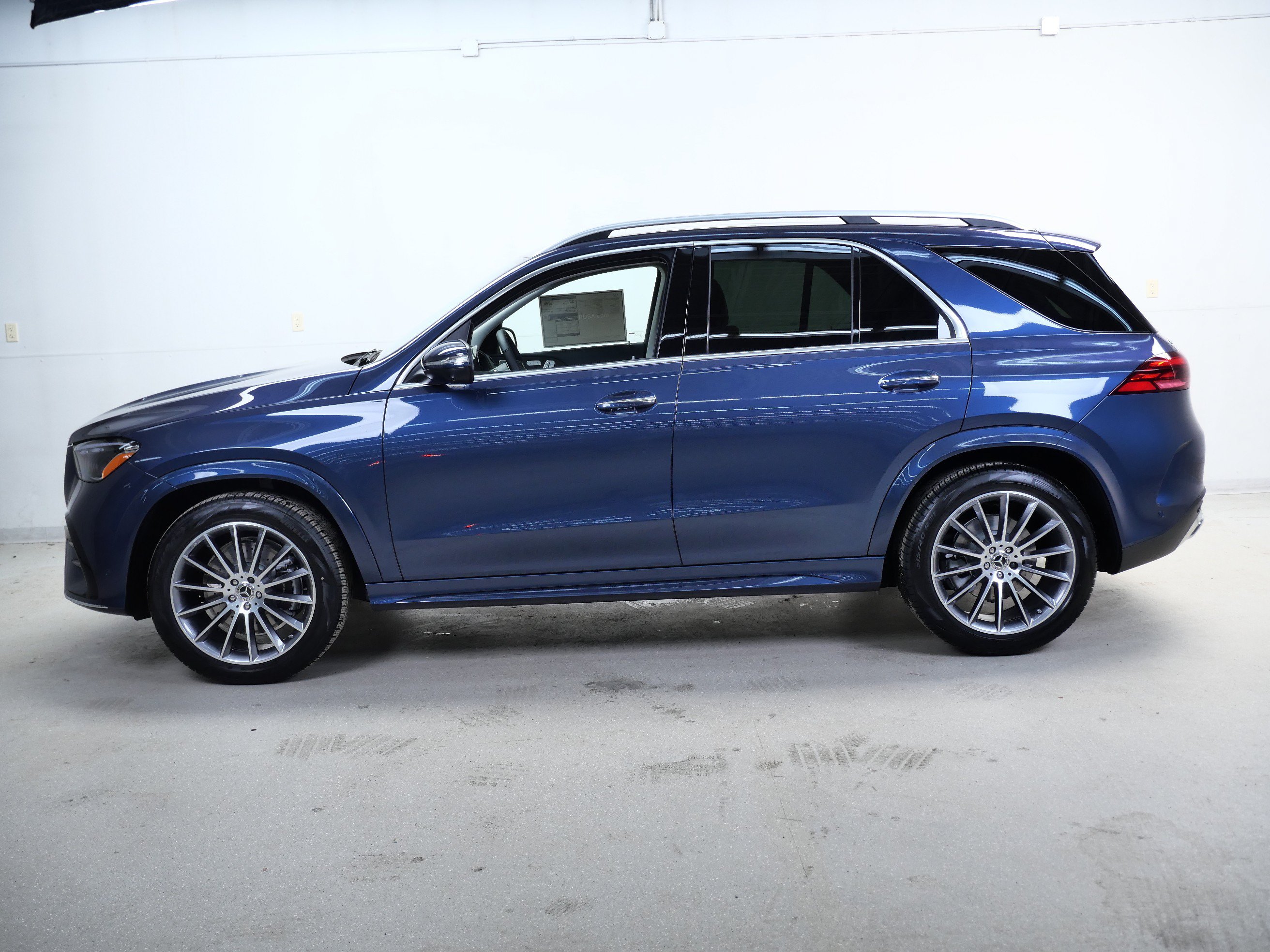 New 2026 Mercedes-Benz GLE 350 4MATIC image 5