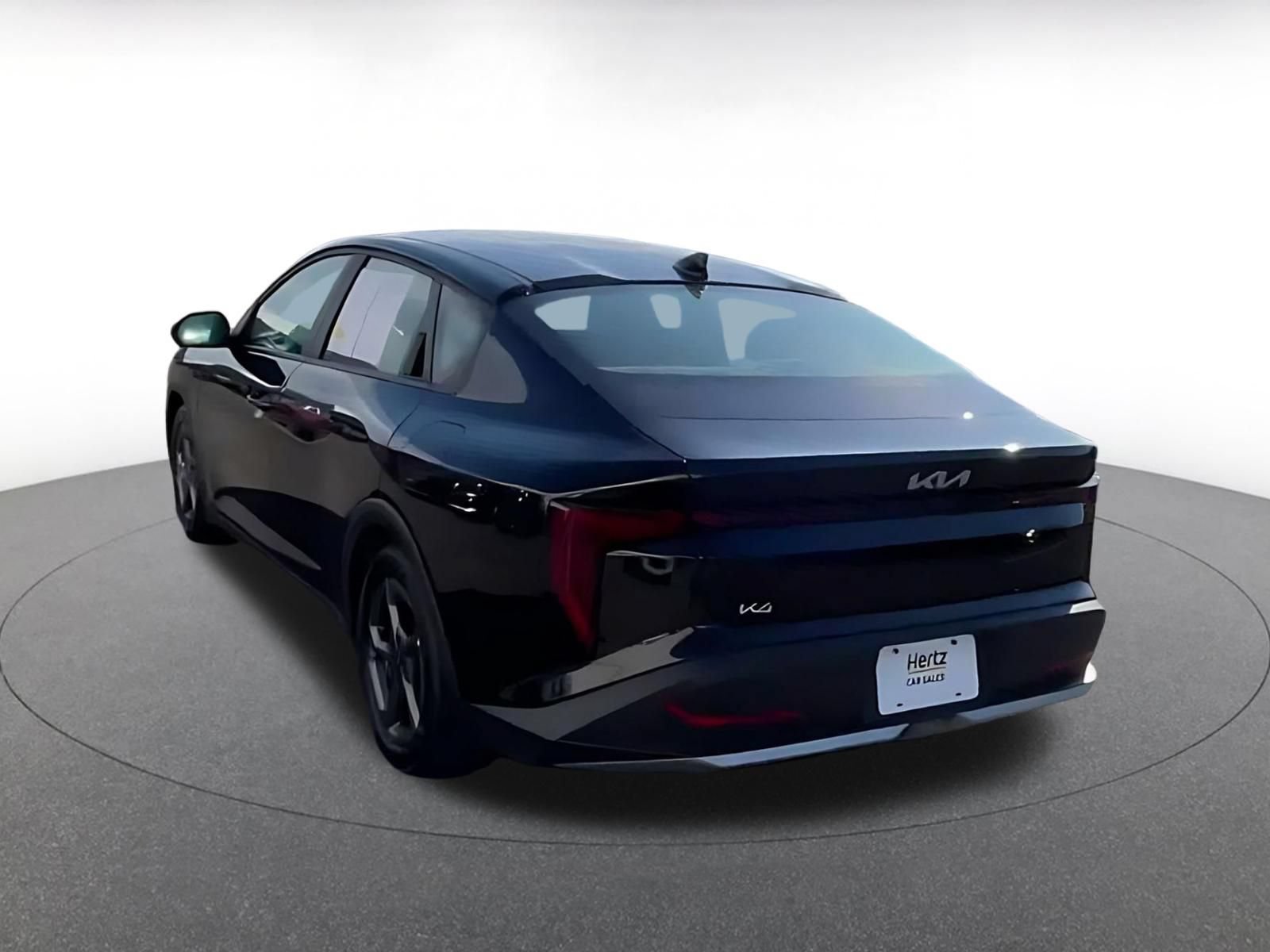 Used 2025 Kia K4 FWD image 10