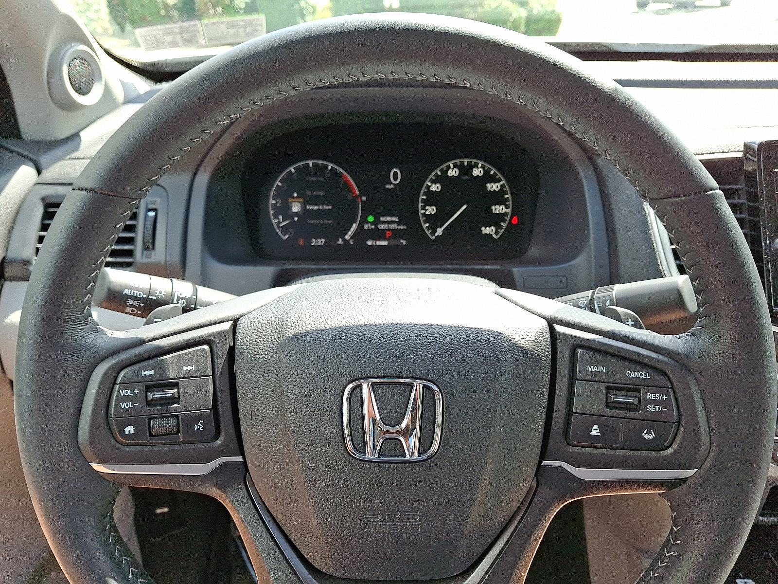 Certified 2025 Honda Ridgeline RTL image 19