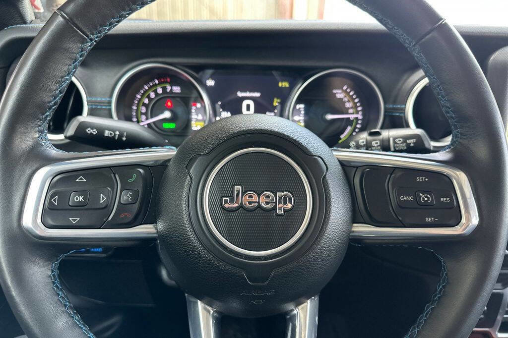 Used 2023 Jeep Wrangler Unlimited Rubicon 4xe w/ Steel Bumper Group image 24