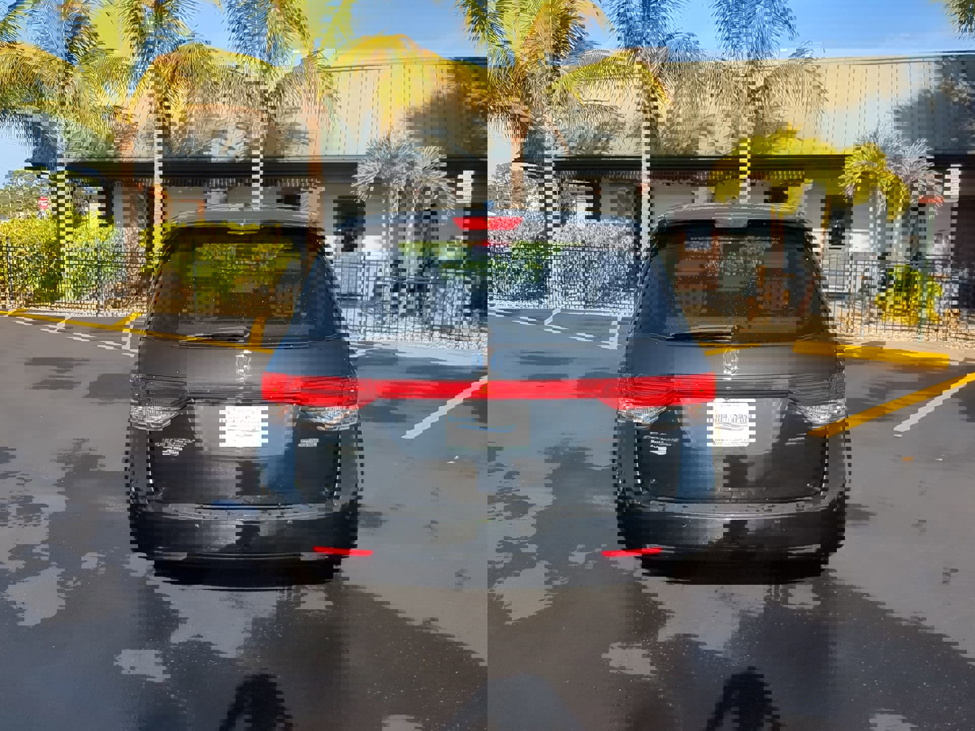 Used 2014 Honda Odyssey Touring image 7