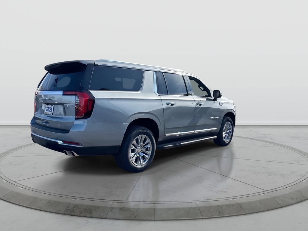 New 2026 GMC Yukon XL Denali AWD/4WD image 9