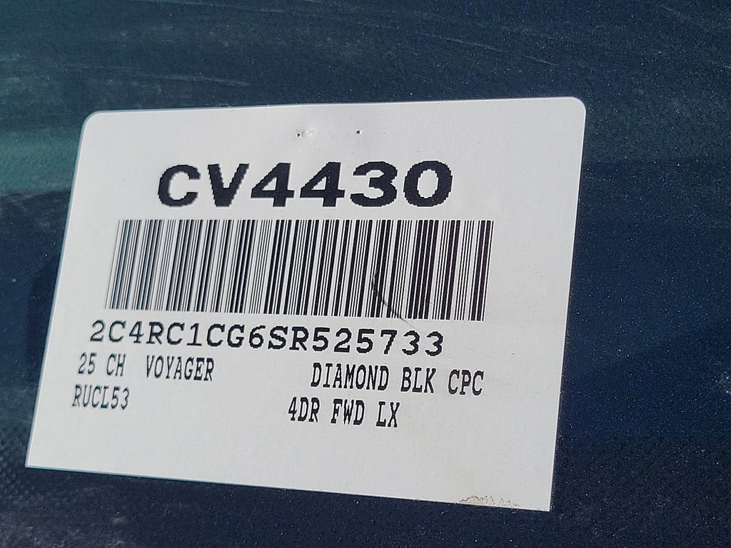 New 2025 Chrysler Voyager LX image 15