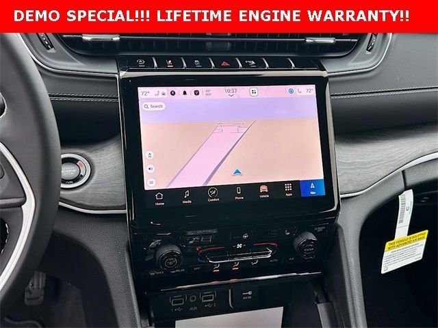 New 2025 Jeep Grand Cherokee L Limited w/ Black Appearance Package image 25