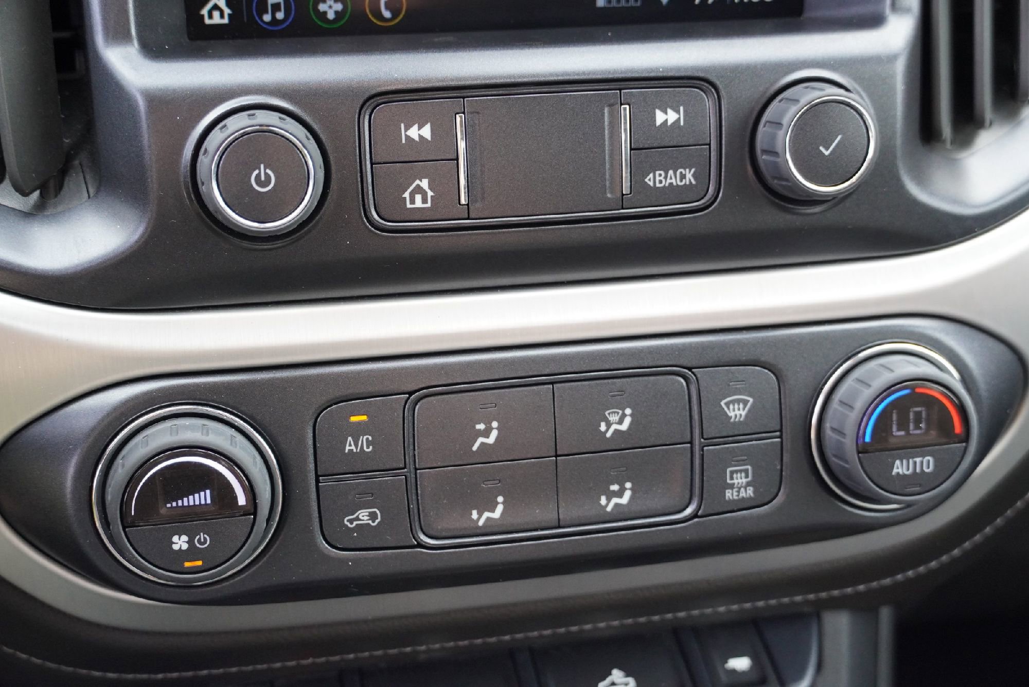 Used 2022 GMC Canyon Elevation w/ Trailering Package image 15