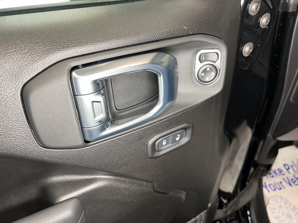 New 2026 Jeep Gladiator Sport AWD/4WD image 14
