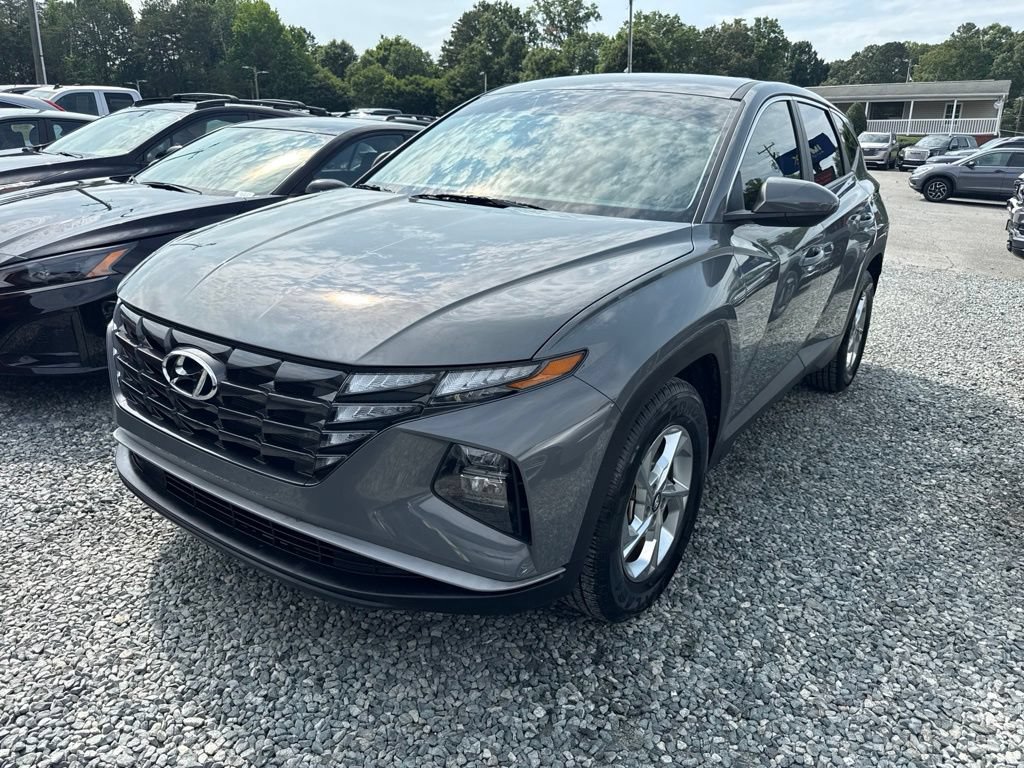 Used 2024 Hyundai Tucson SE FWD image 1
