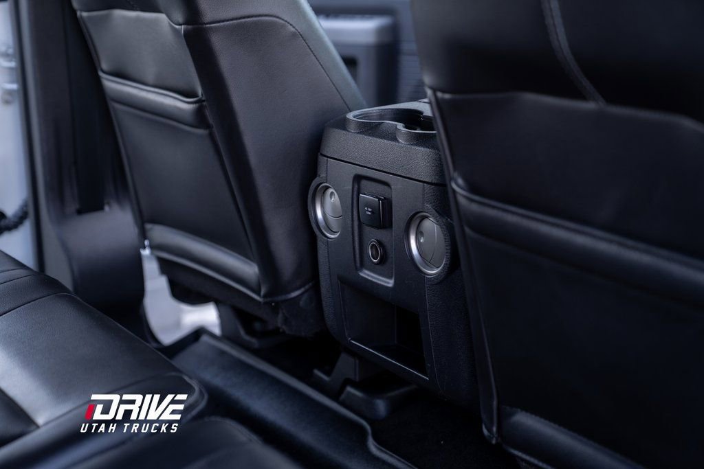 Used 2012 Ford F350 Lariat w/ Lariat Interior Pkg image 27