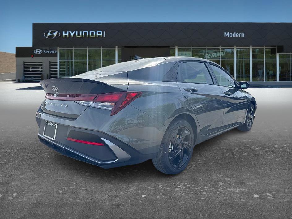New 2026 Hyundai Elantra Sport FWD image 3