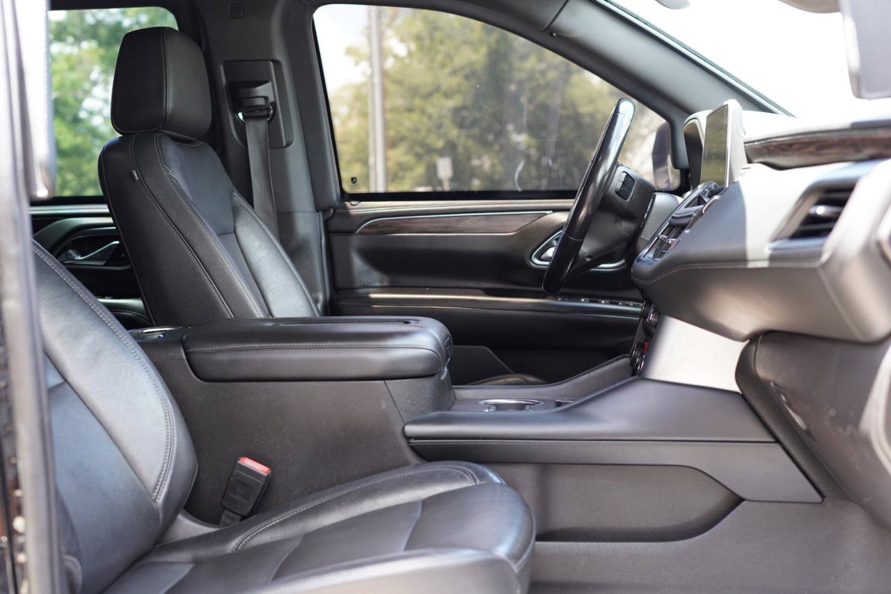 Used 2021 Chevrolet Suburban LT AWD/4WD image 10