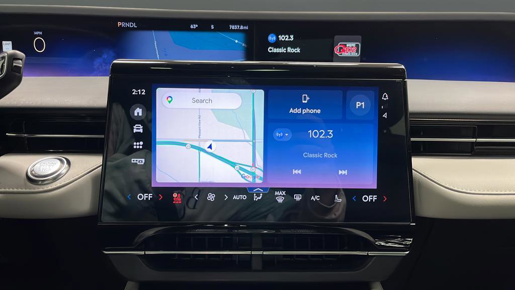 Used 2025 Lincoln Nautilus Premier w/ Equipment Group 102A AWD/4WD image 13