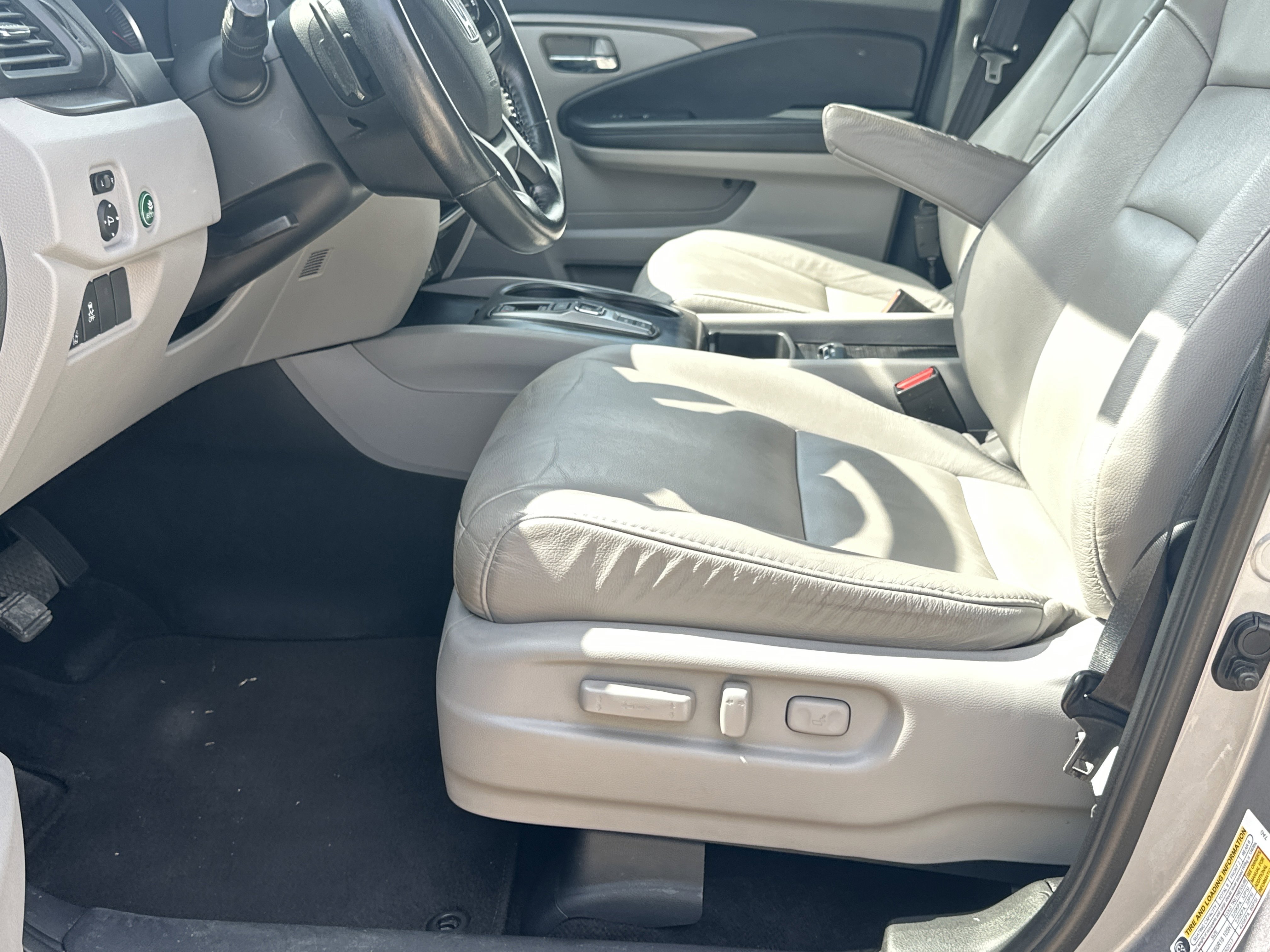 Used 2022 Honda Pilot EX-L image 9