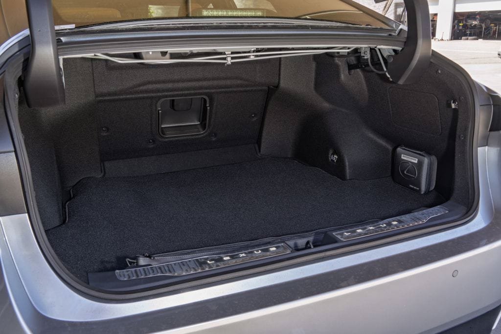 New 2026 Lexus ES 350e w/ Convenience Package FWD image 13