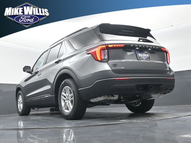 New 2026 Ford Explorer Active RWD image 29