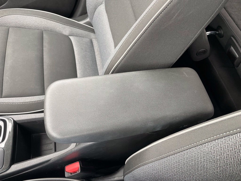 Used 2025 Chevrolet TrailBlazer LT AWD/4WD image 46
