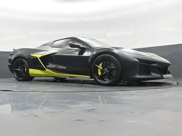 Used 2024 Chevrolet Corvette E-Ray image 32