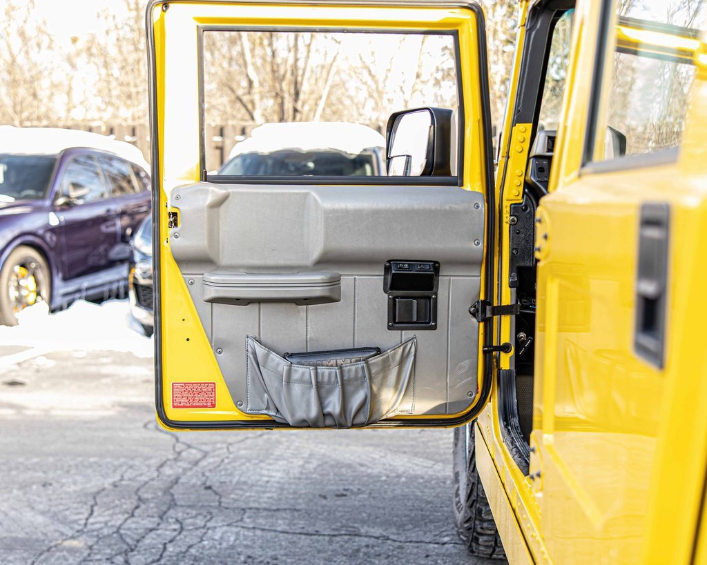 Used 2003 HUMMER H1 4-Door Open Top image 25