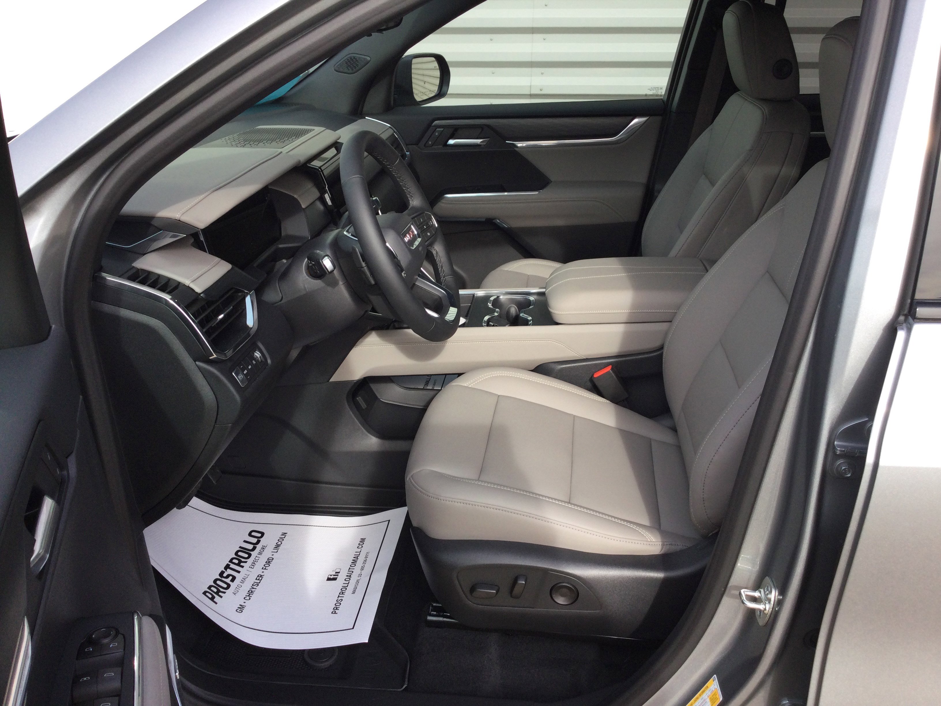 New 2026 GMC Acadia Elevation w/ Black Edition image 7