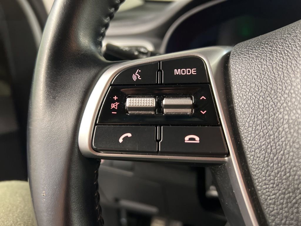 Used 2020 Kia Sorento S image 18