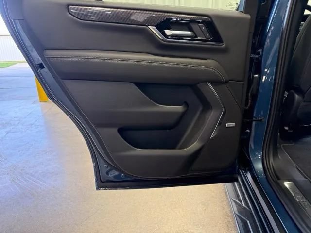 New 2026 GMC Yukon Elevation w/ Technology Package AWD/4WD image 21