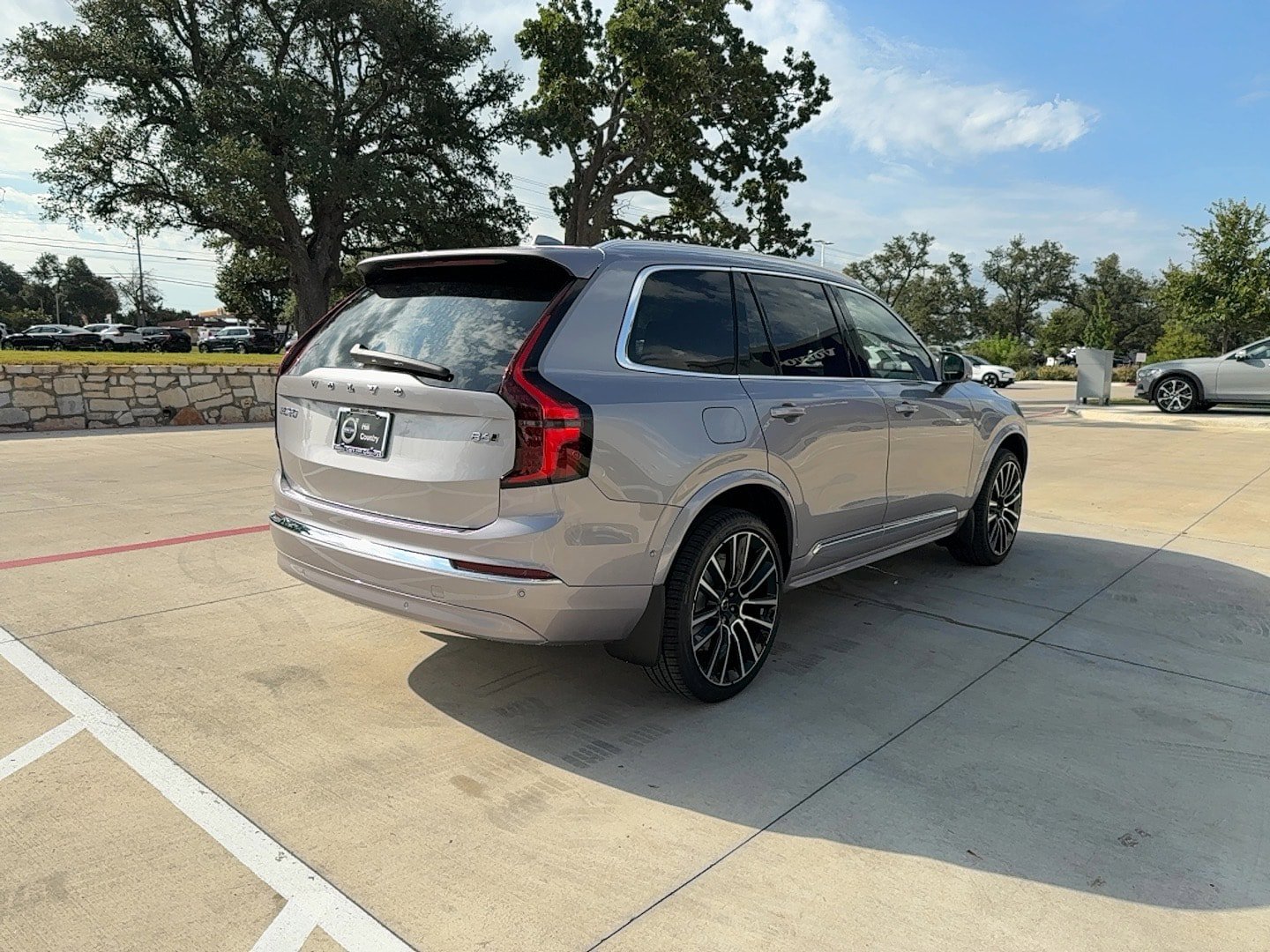 Used 2026 Volvo XC90 B6 Plus w/ Protection Package Premier AWD/4WD image 6