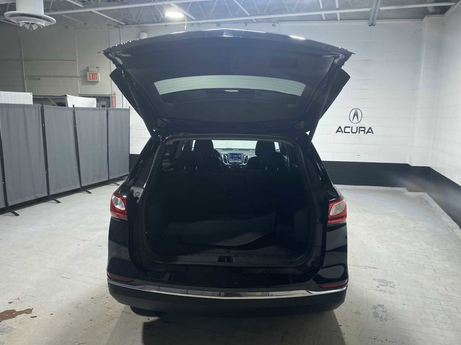 Used 2020 Chevrolet Equinox LT image 19