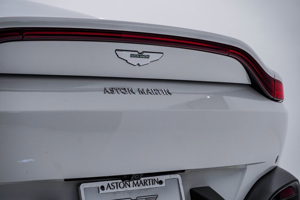 Used 2019 Aston Martin V8 Vantage Coupe image 23